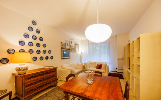 Trilocale con box in Centro