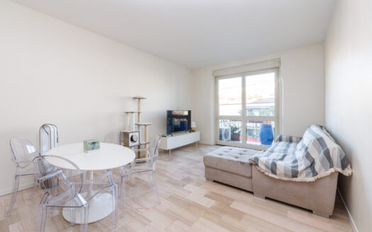 Luminoso trilocale in perfette condizioni