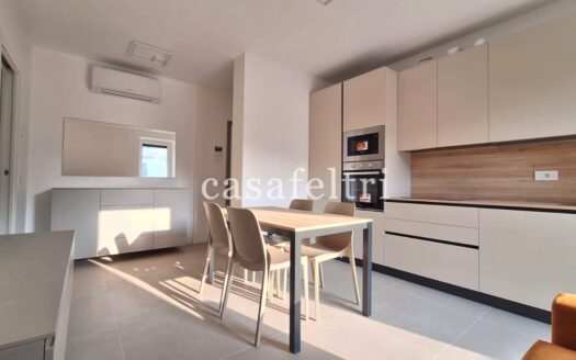 Nuovo Bilocale arredato Santa Lucia