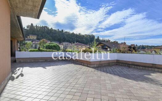 ATTICO CON TERRAZZA PANORAMICA A MOZZO